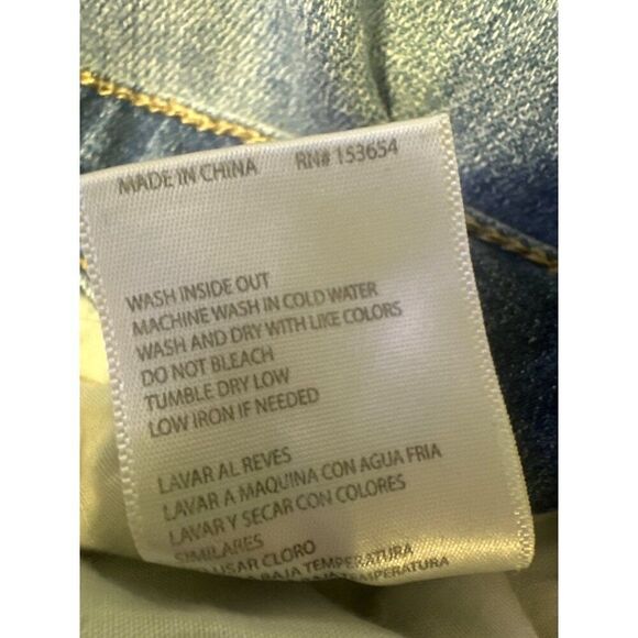 Nature Denim Mid-Rise Distressed Jeans Size 28 /Sz 9 - Picture 13 of 14